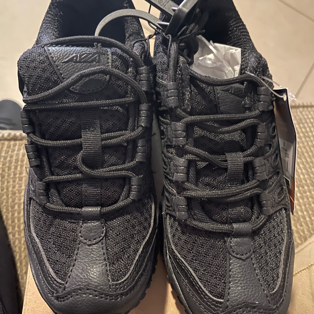 Avia Women's Black Lace-Up Sneakers
